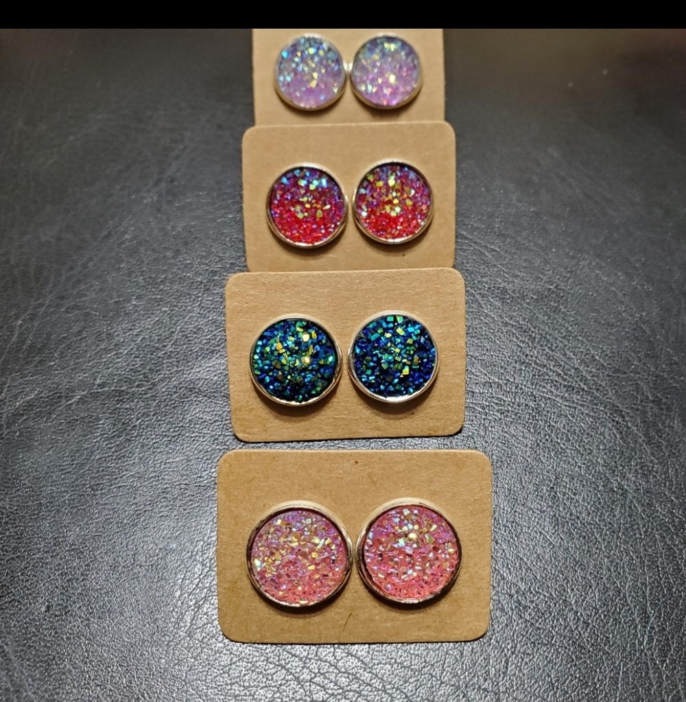 Women's Druzy Post Earrings - Picture 2 of 11